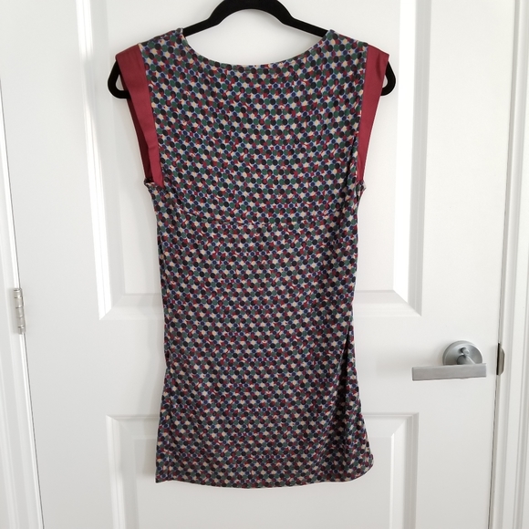 Esprit | Abstract dotted print sleeveless top (S) - Picture 2 of 7